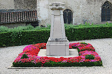 perouges-1